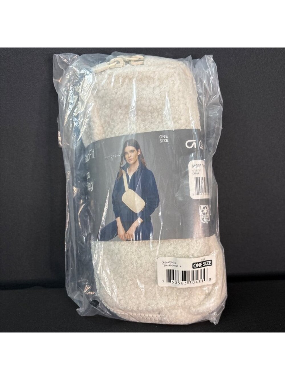 GapFit Sherpa Belt Bag Fanny Pack Waist Adjustable Strap Cream Crossbody OS NWT - Picture 9 of 13